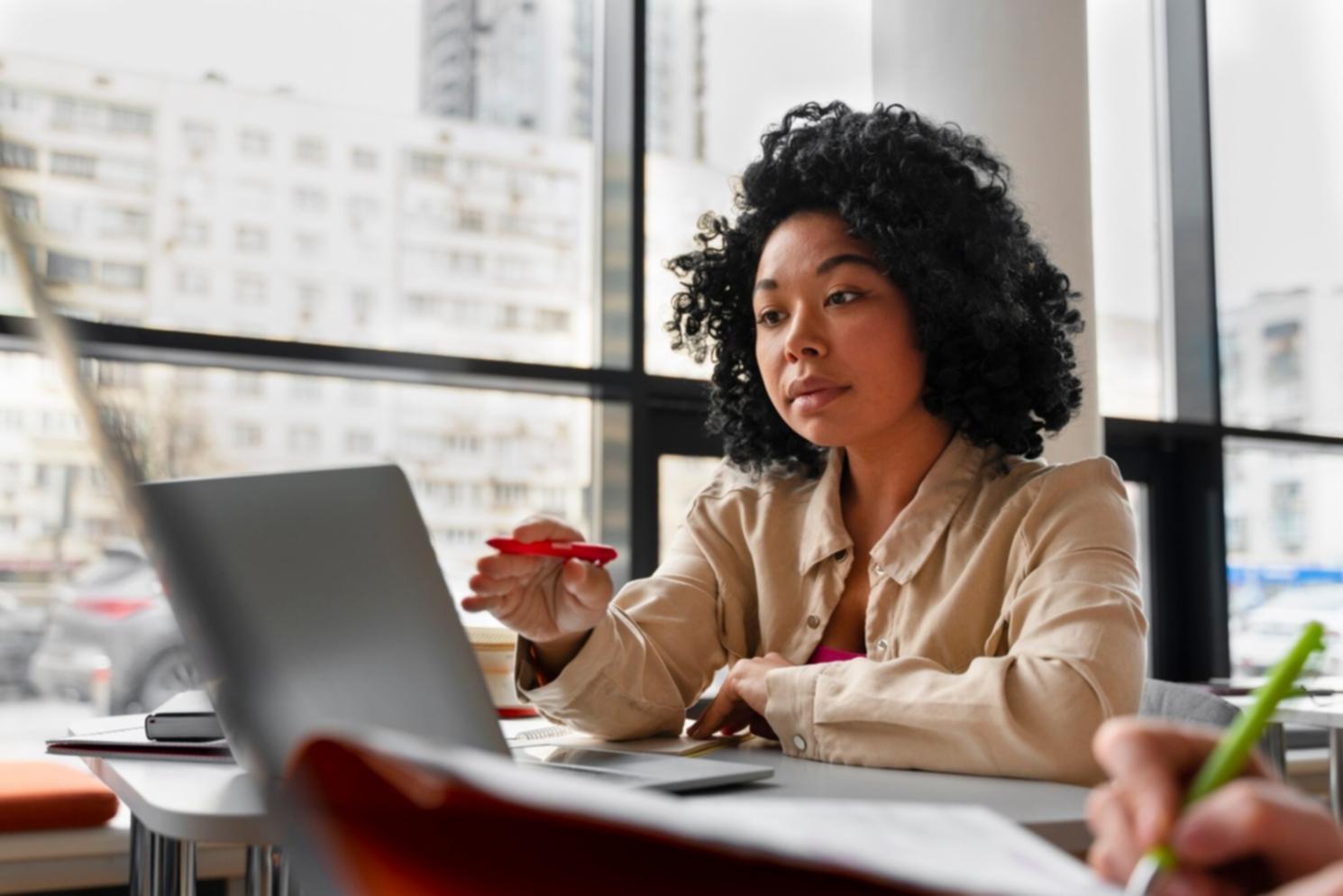 Comunicación directa con mentor asignado